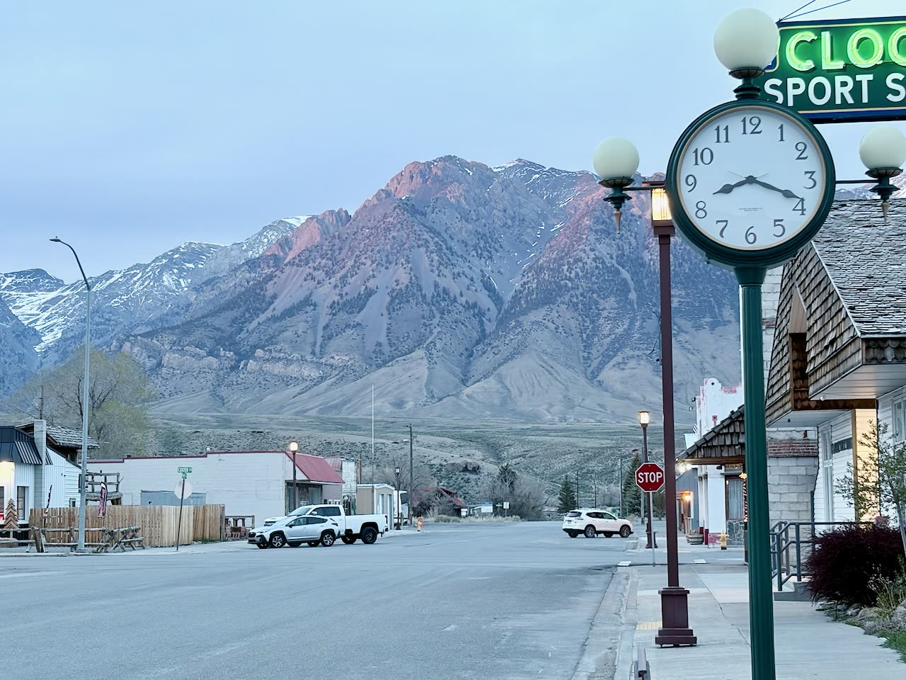 Mackay main street clock at alpenglow