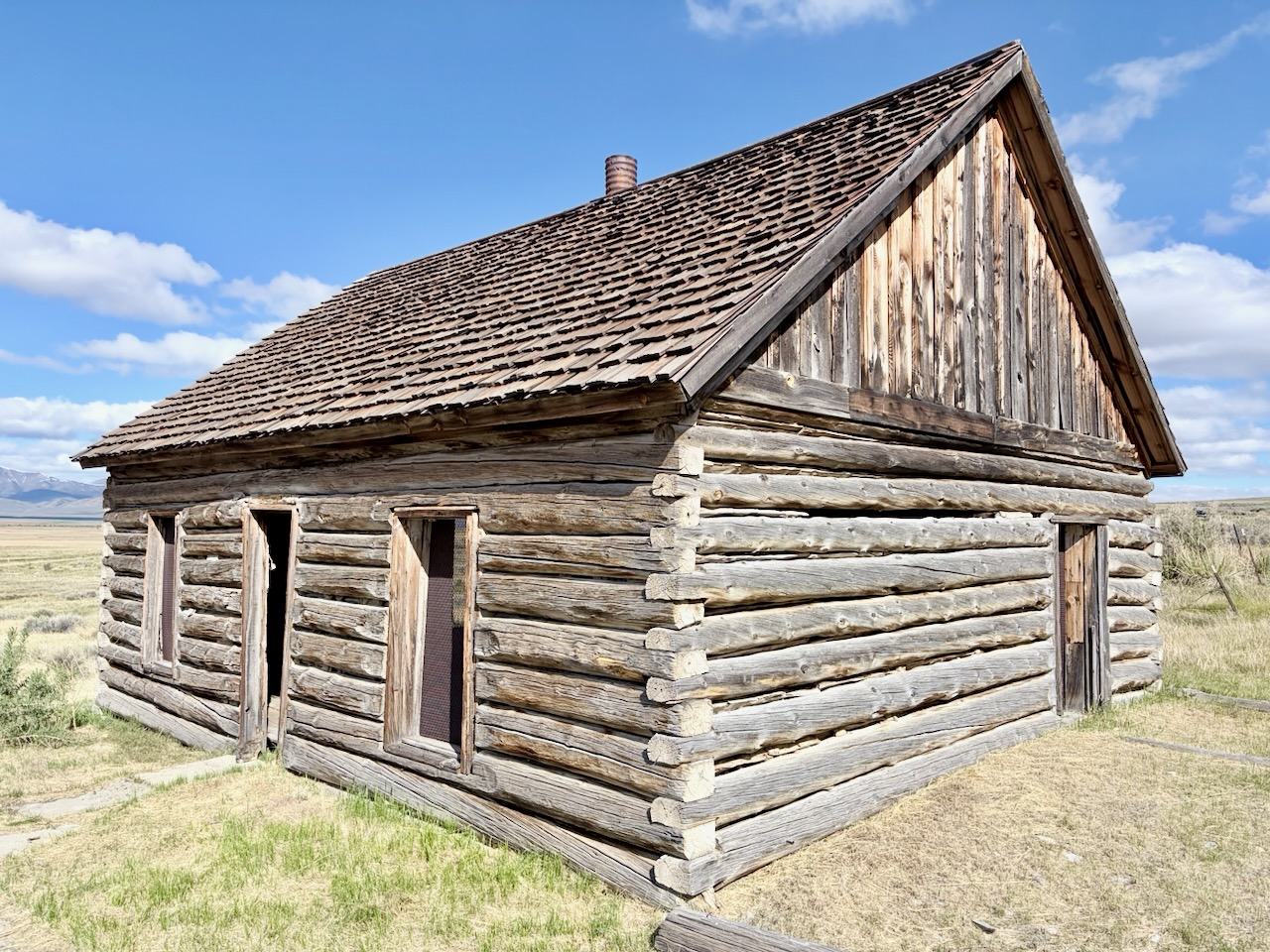 Log cabin homestead in the Lost River Valley